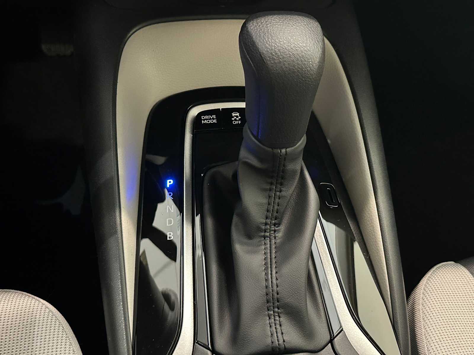 Thumbnail: 2026 Toyota Corolla - 17