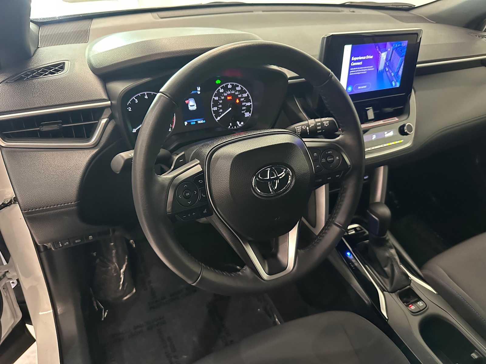 Thumbnail: 2024 Toyota Corolla Cross - 2