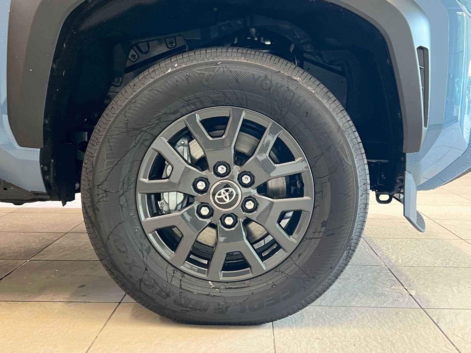 Thumbnail: 2025 Toyota 4Runner - 7