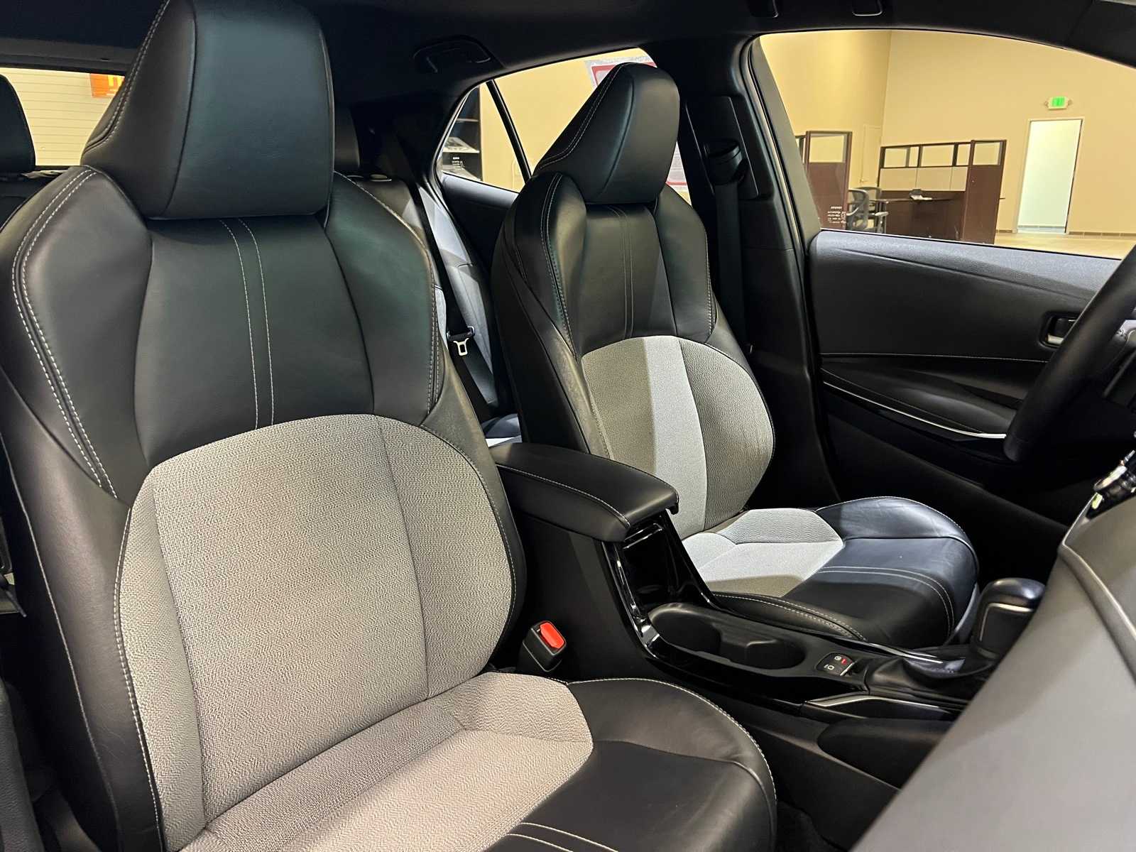 Thumbnail: 2022 Toyota Corolla - 14