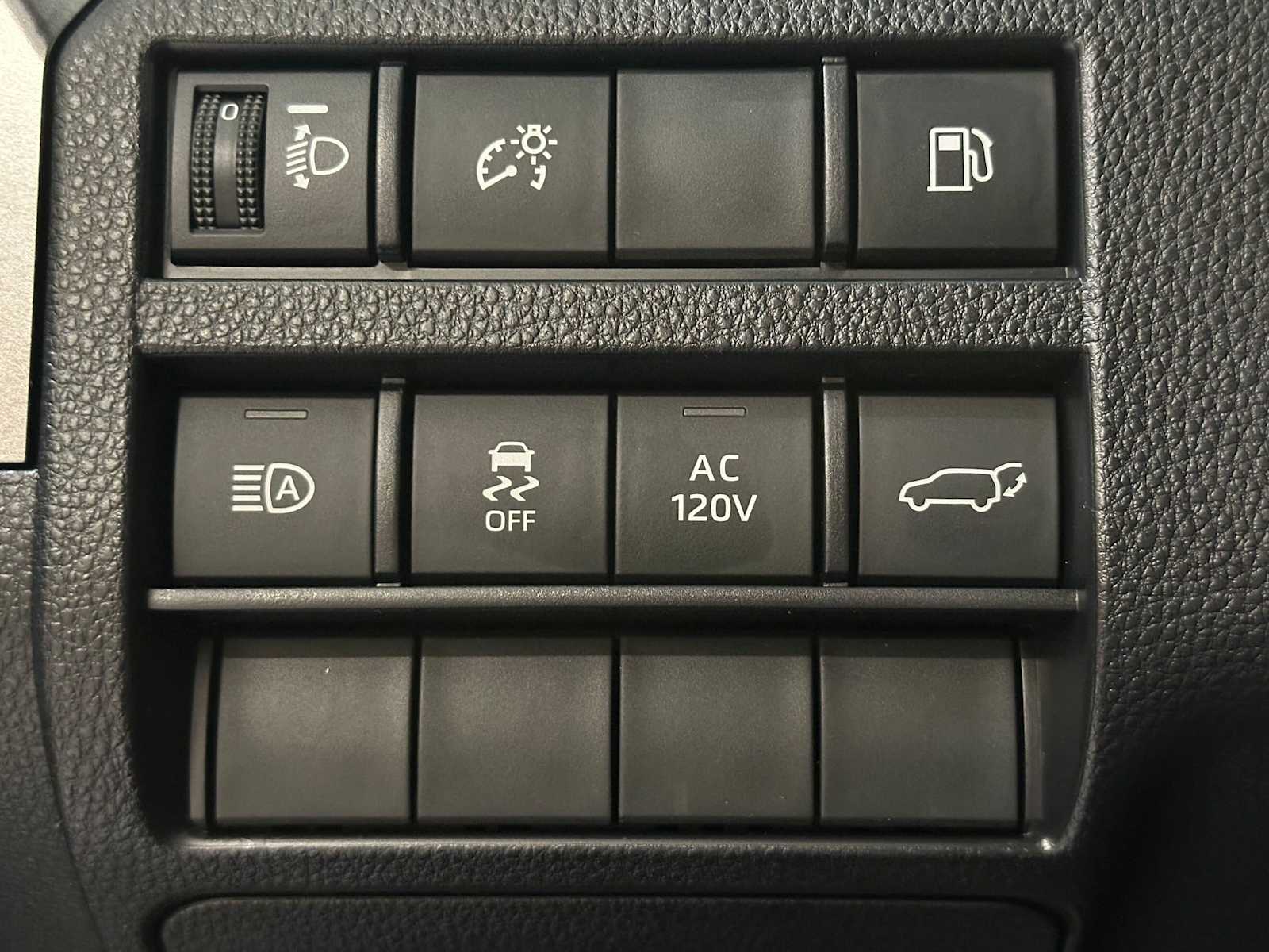 Thumbnail: 2026 Toyota 4Runner - 18
