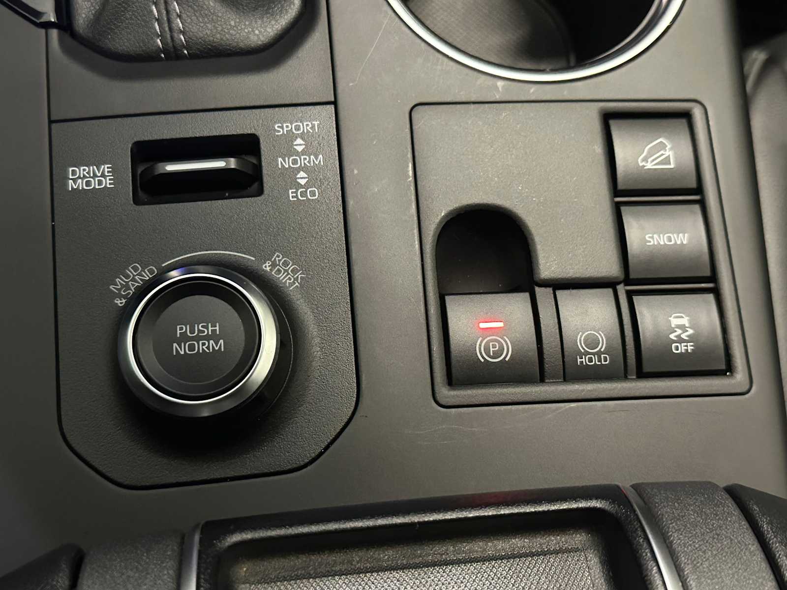 Thumbnail: 2024 Toyota Highlander - 15