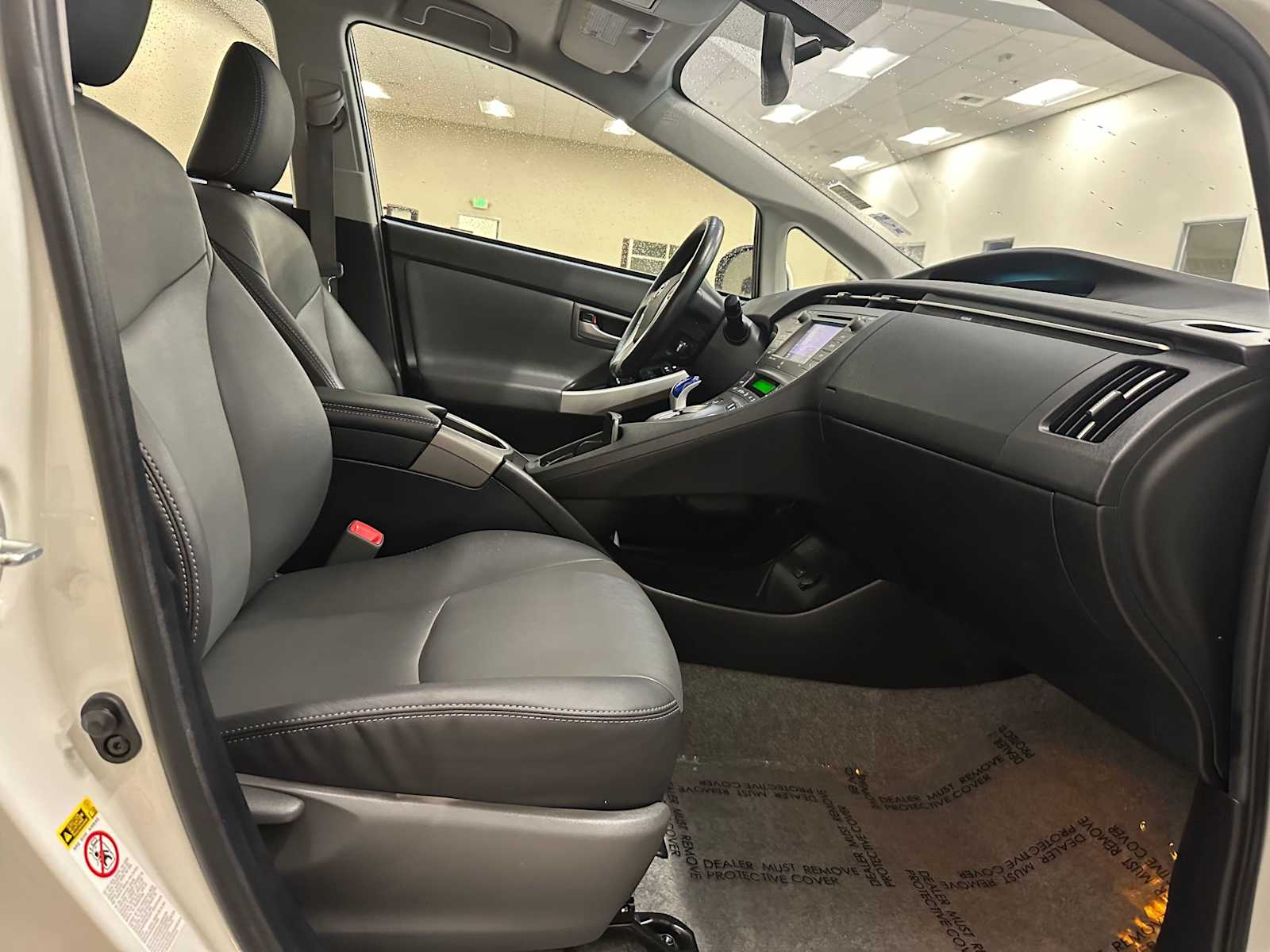 Thumbnail: 2012 Toyota Prius - 25