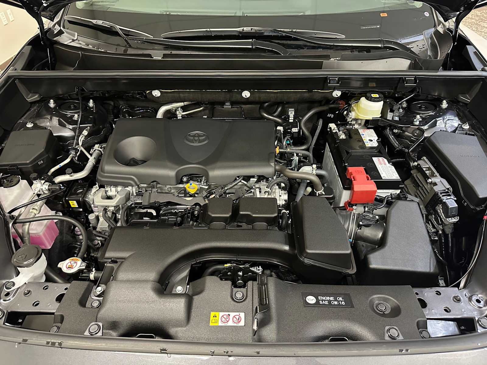 Thumbnail: 2025 Toyota RAV4 - 9