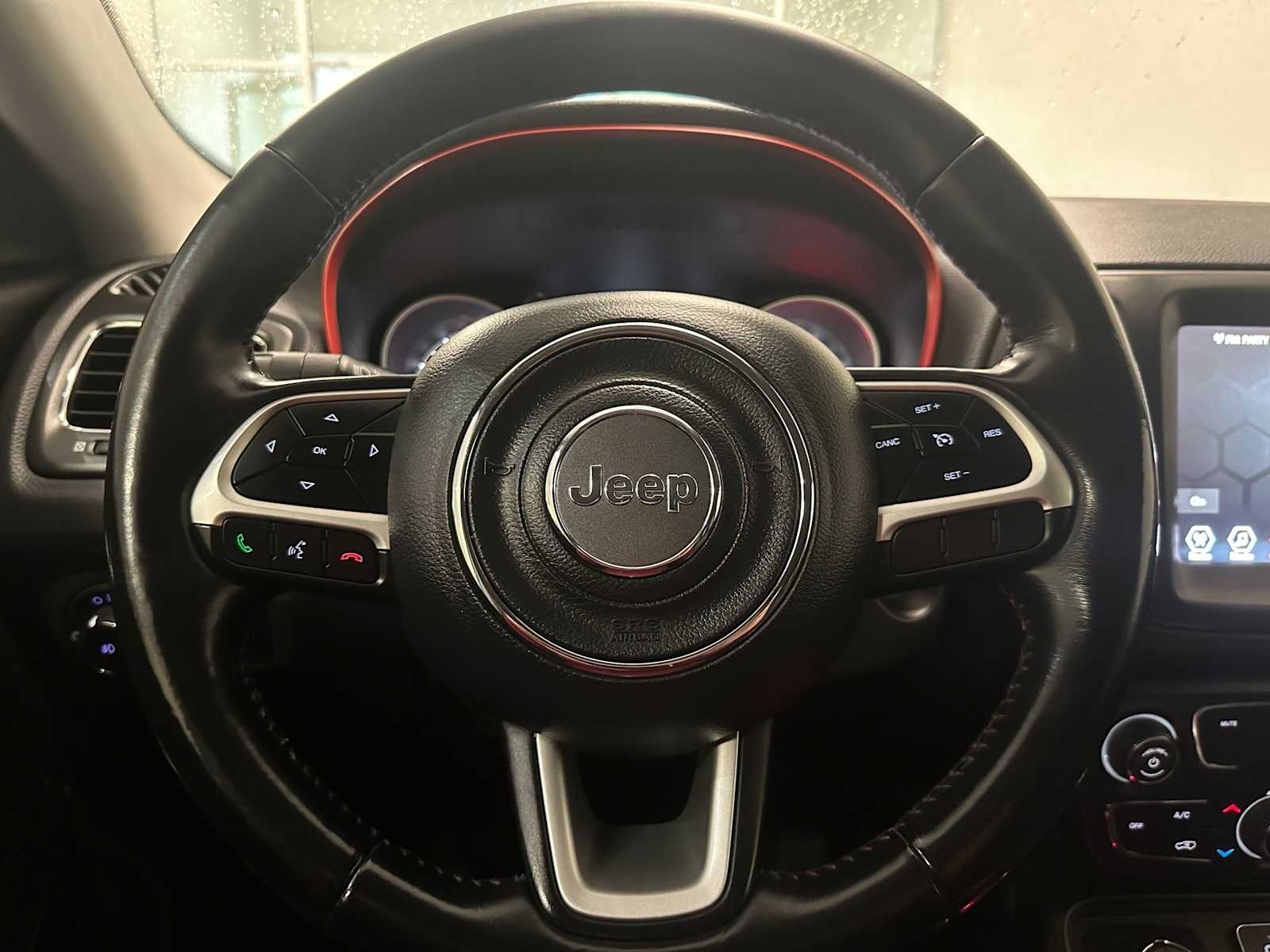 Thumbnail: 2019 Jeep Compass - 11