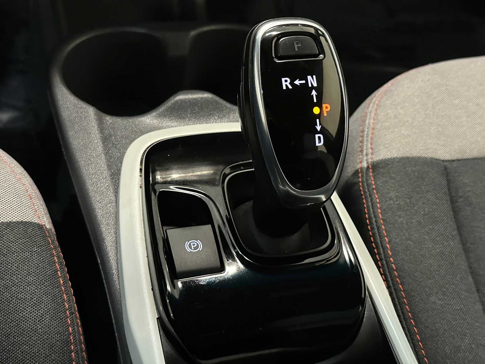 Thumbnail: 2021 Chevrolet Bolt EV - 16