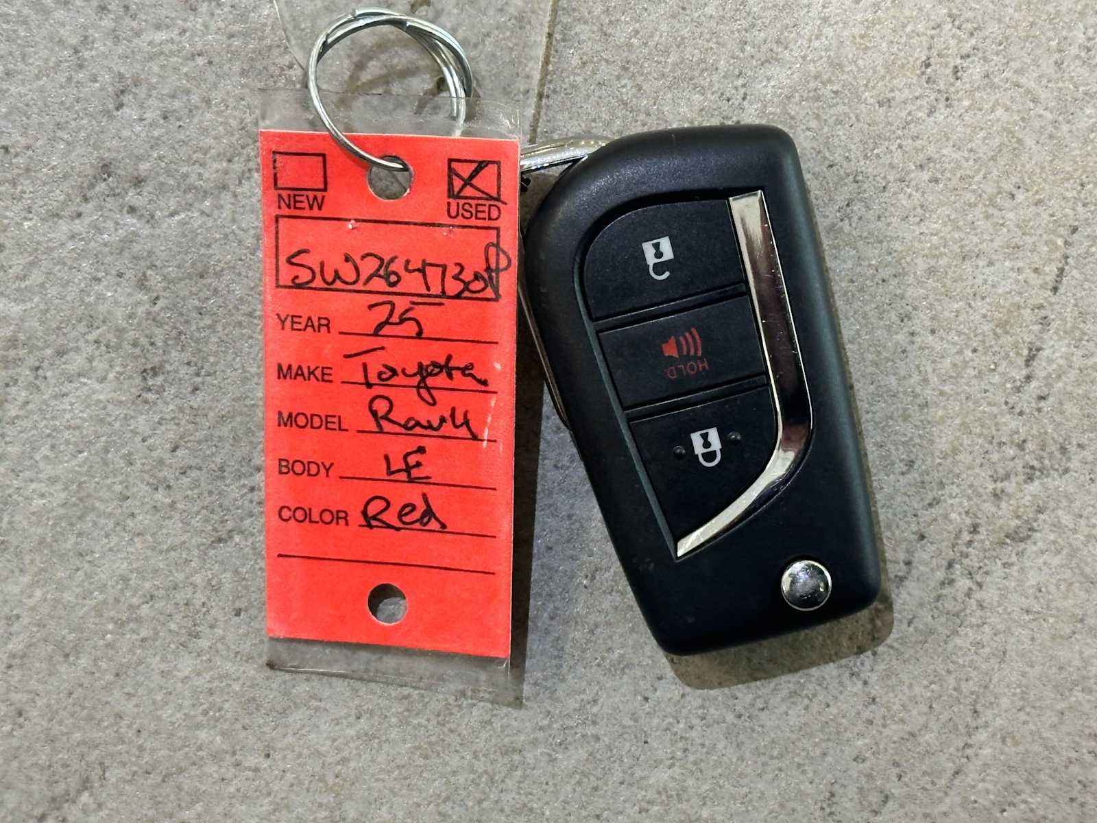 Thumbnail: 2025 Toyota RAV4 - 31