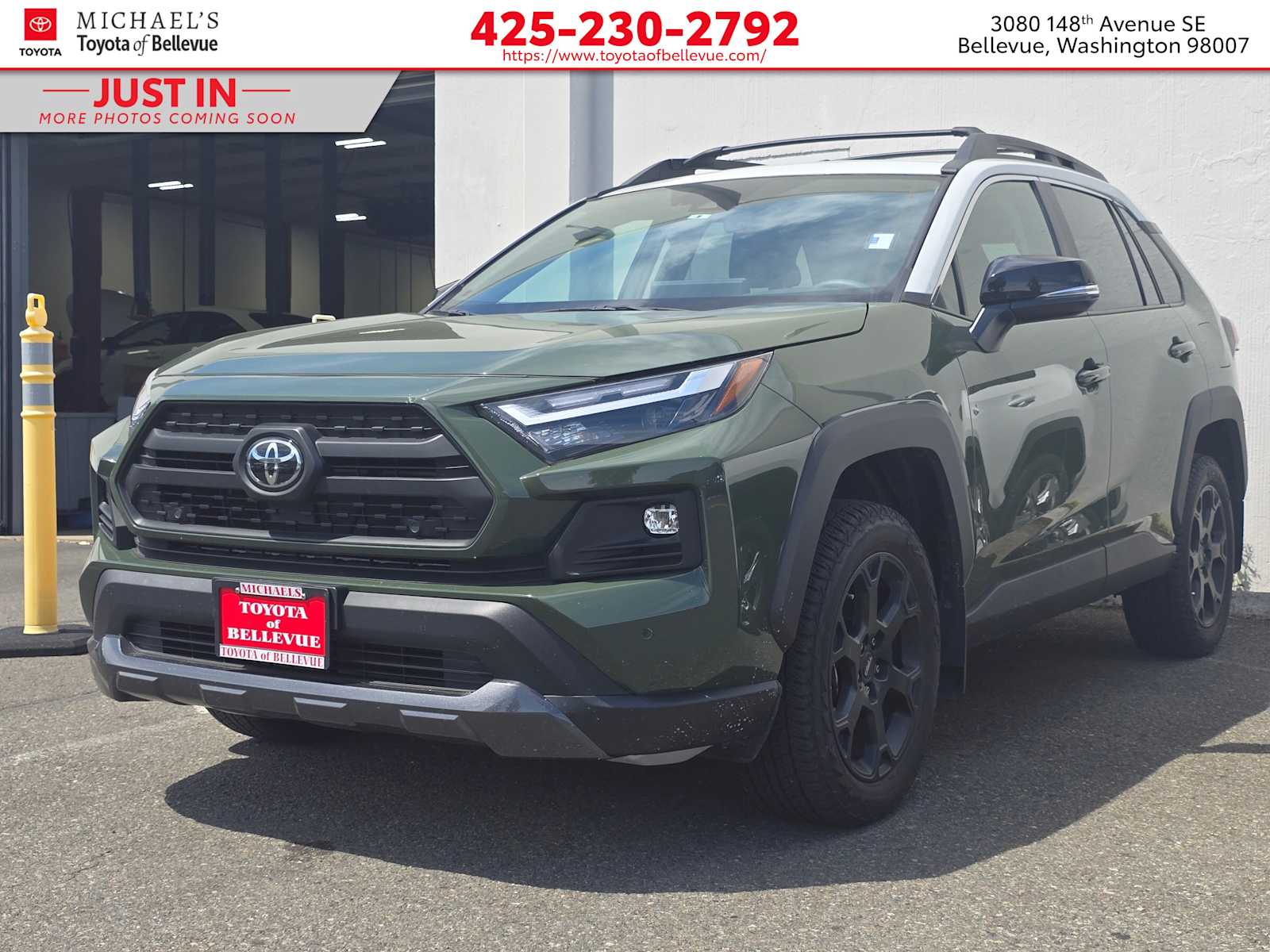 Thumbnail: 2024 Toyota RAV4 - 1