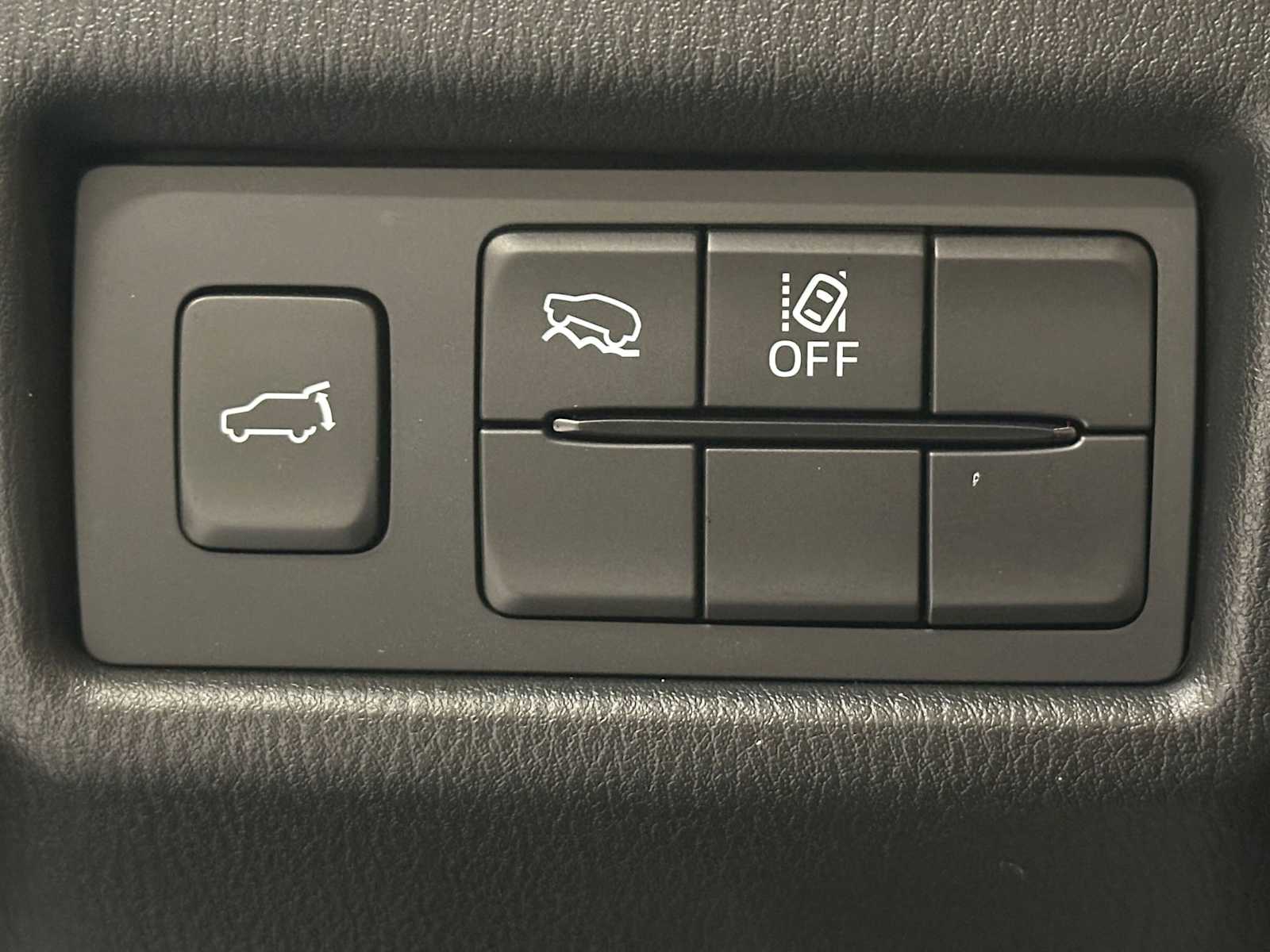 Thumbnail: 2023 Mazda CX-5 - 18