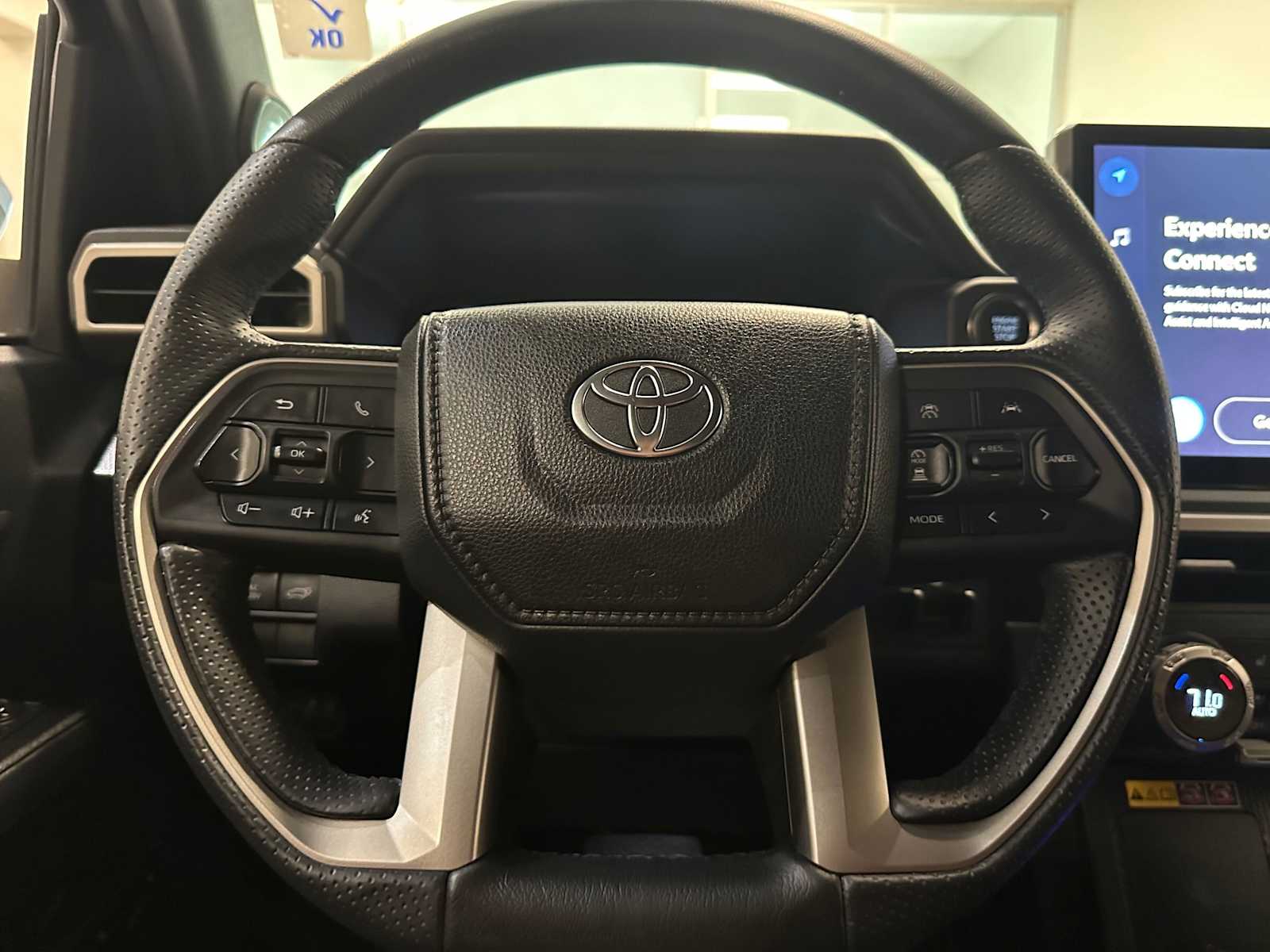 Thumbnail: 2025 Toyota 4Runner - 11