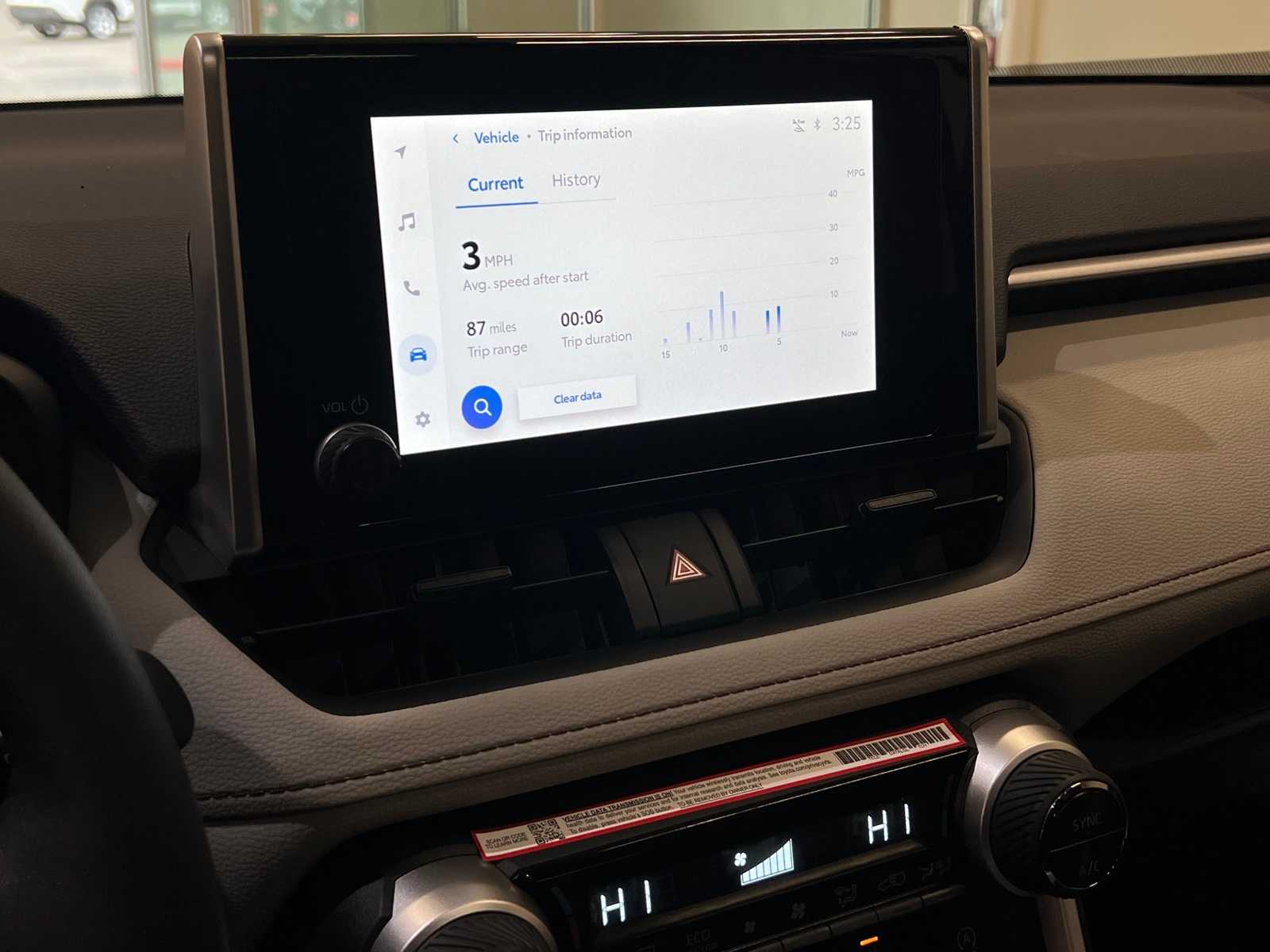 Thumbnail: 2025 Toyota RAV4 - 26