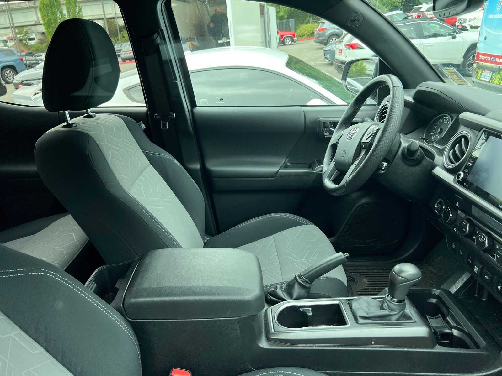 Thumbnail: 2023 Toyota Tacoma - 10