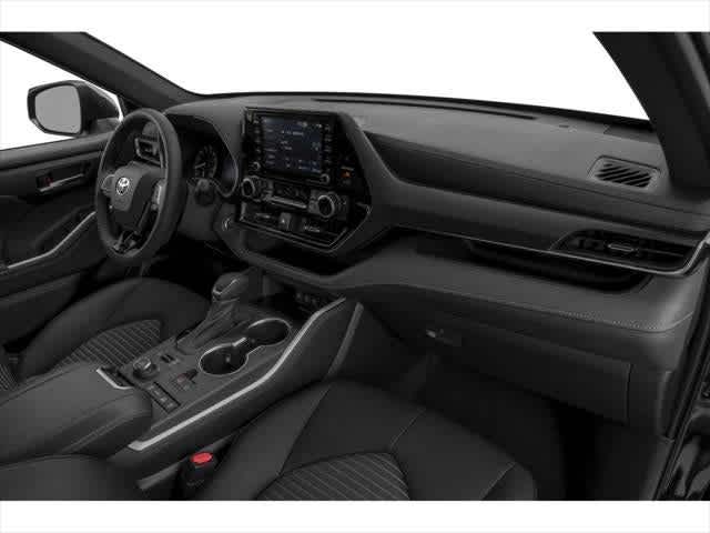 Thumbnail: 2022 Toyota Highlander - 15