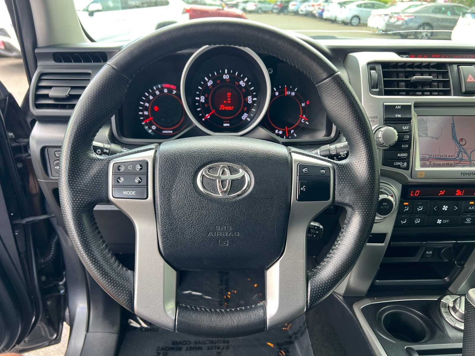 Thumbnail: 2011 Toyota 4Runner - 19