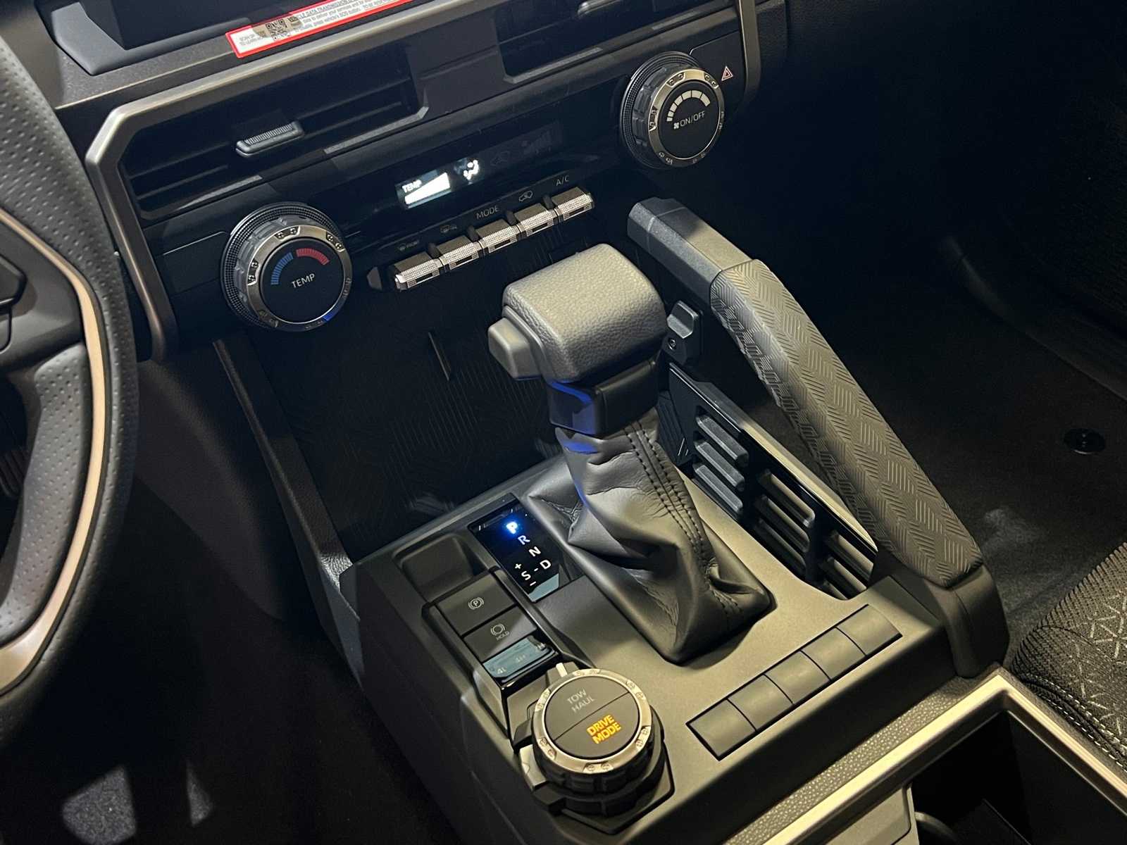 Thumbnail: 2025 Toyota 4Runner - 22