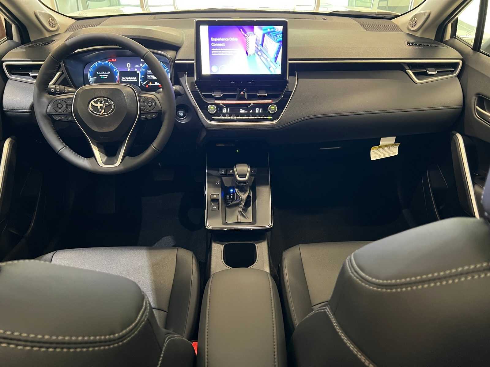 Thumbnail: 2026 Toyota Corolla Cross - 10