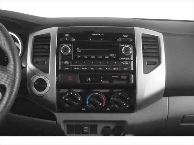 Thumbnail: 2015 Toyota Tacoma - 7