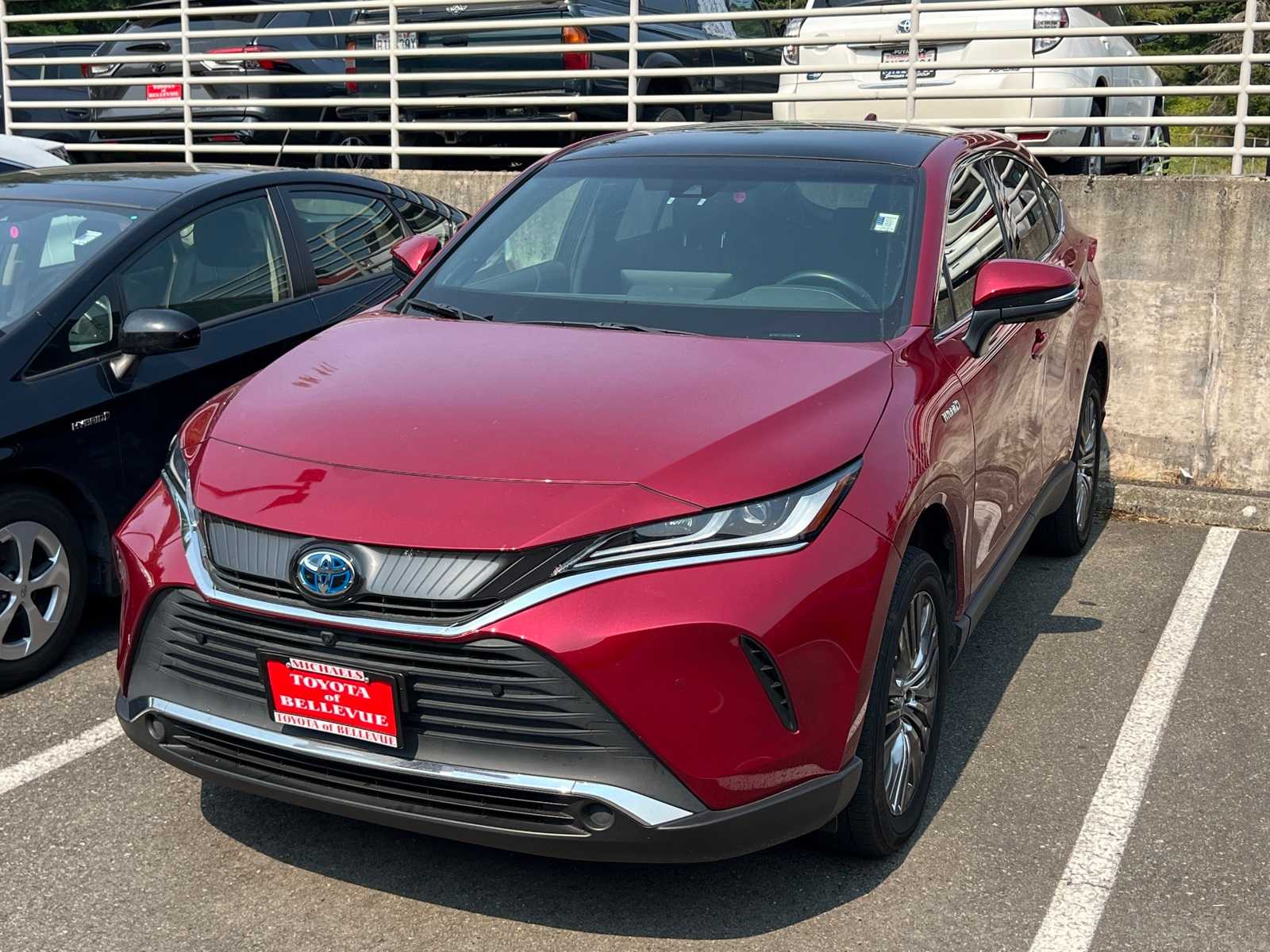 Thumbnail: 2021 Toyota Venza - 1
