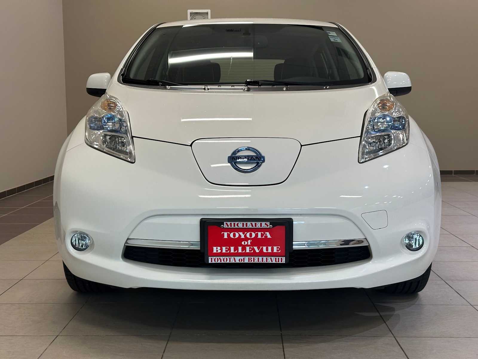 Thumbnail: 2016 Nissan Leaf - 6