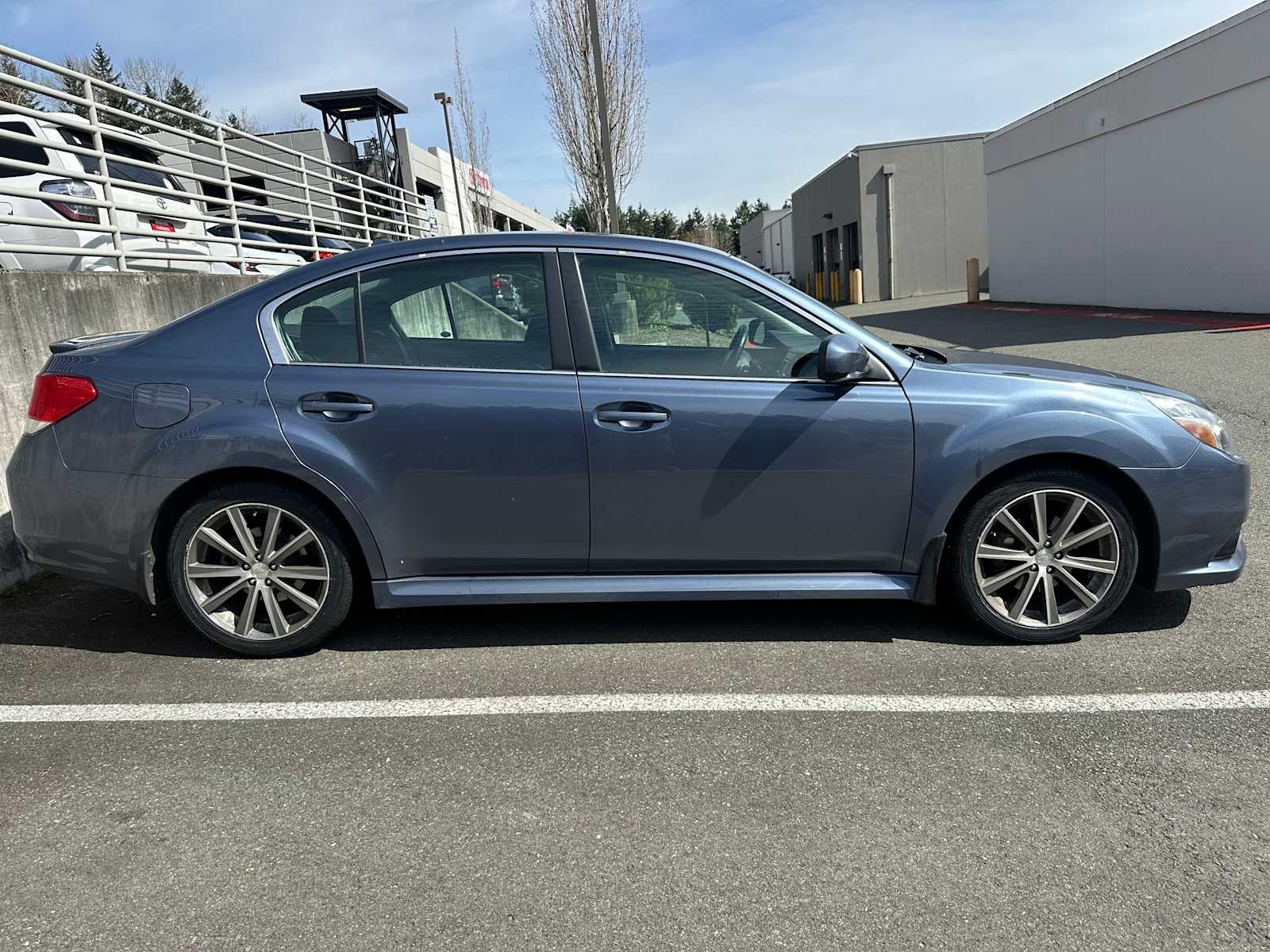 Thumbnail: 2014 Subaru Legacy - 4