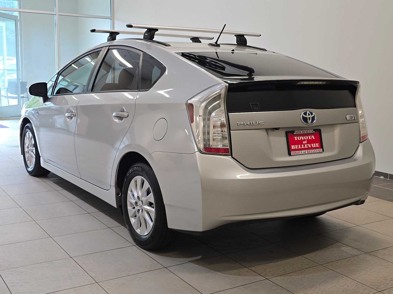Thumbnail: 2013 Toyota Prius - 3