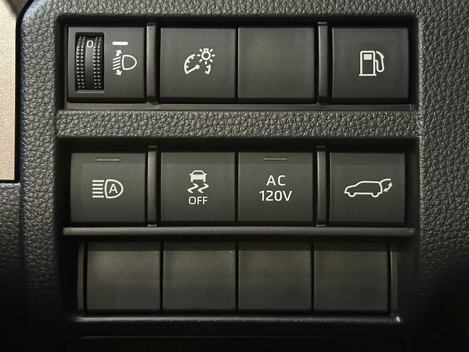 Thumbnail: 2026 Toyota 4Runner - 18