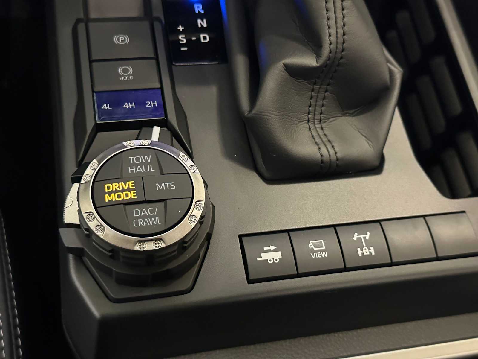 Thumbnail: 2026 Toyota 4Runner - 16