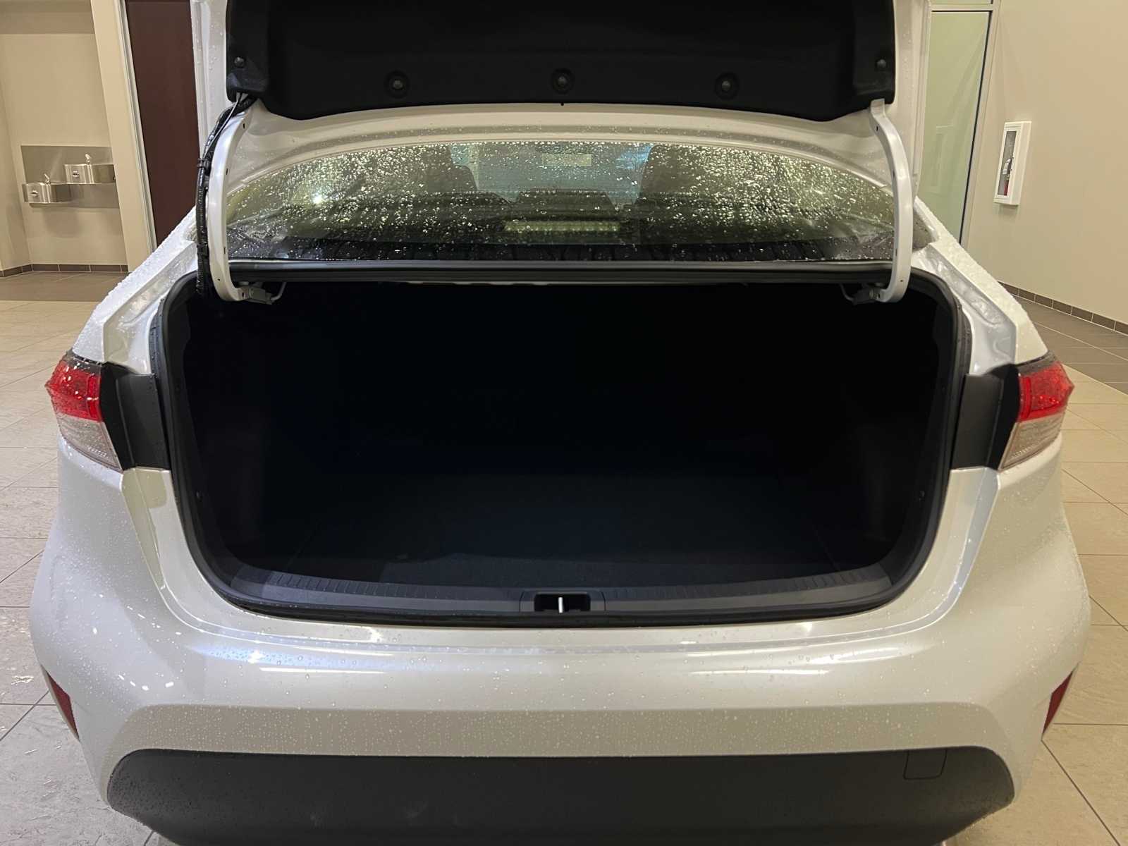 Thumbnail: 2026 Toyota Corolla - 28