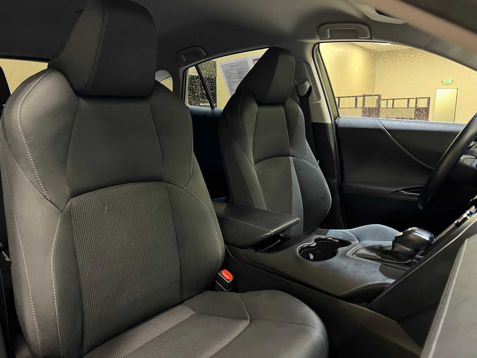 Thumbnail: 2022 Toyota Venza - 14