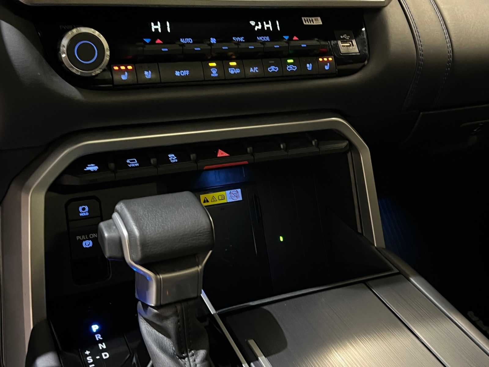 Thumbnail: 2023 Toyota Tundra - 24