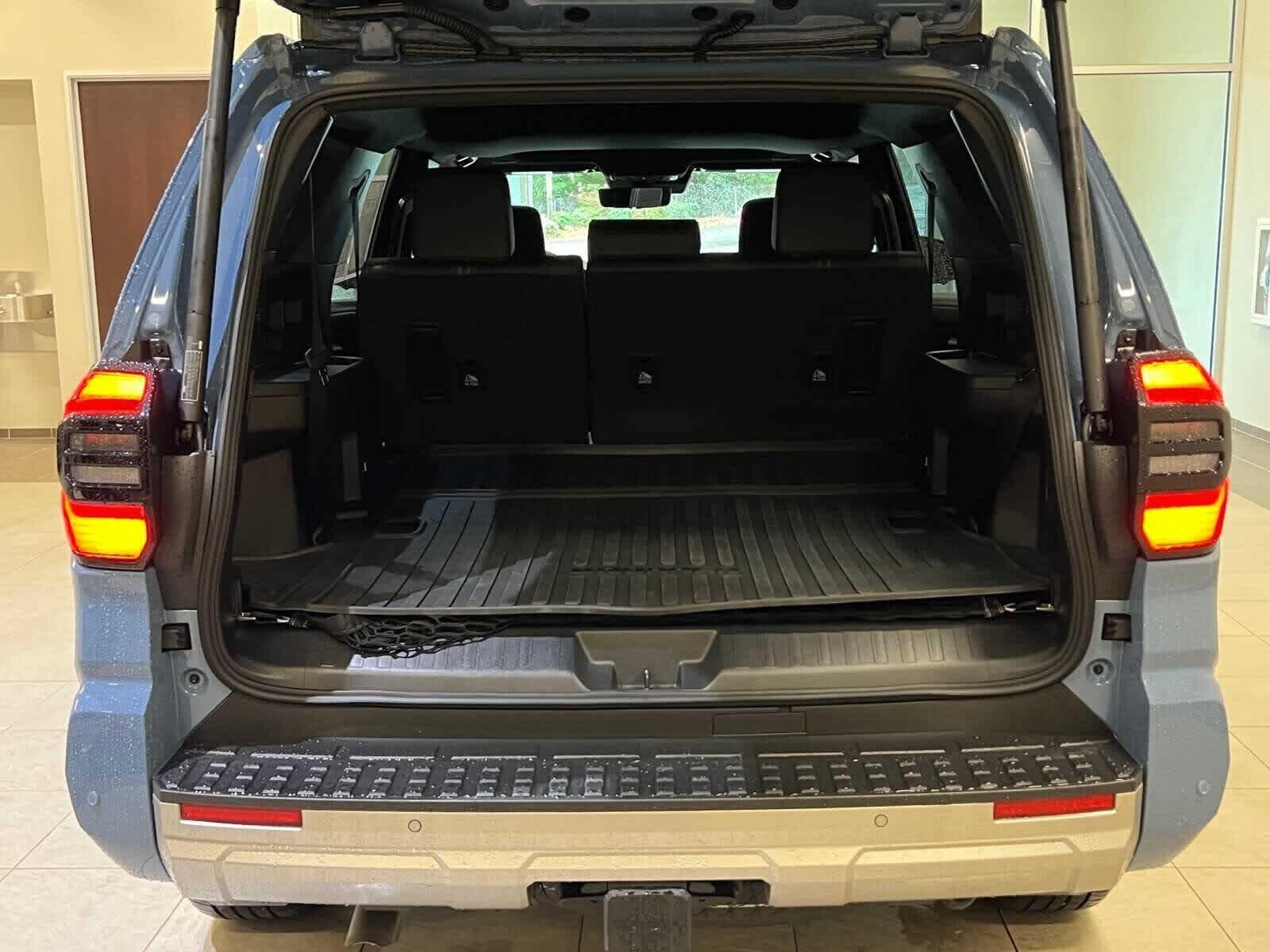 Thumbnail: 2025 Toyota 4Runner - 30