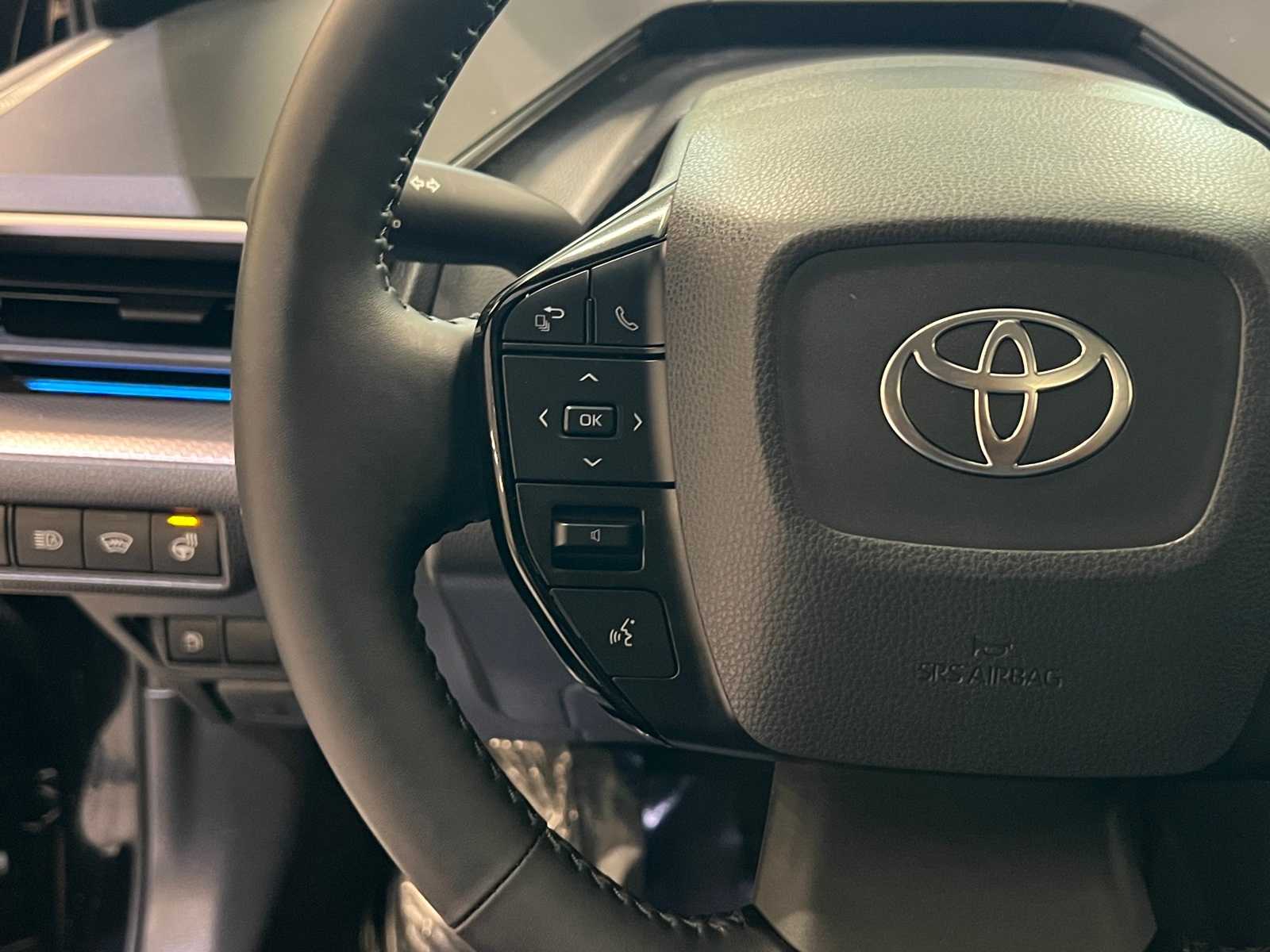 Thumbnail: 2024 Toyota Prius - 22