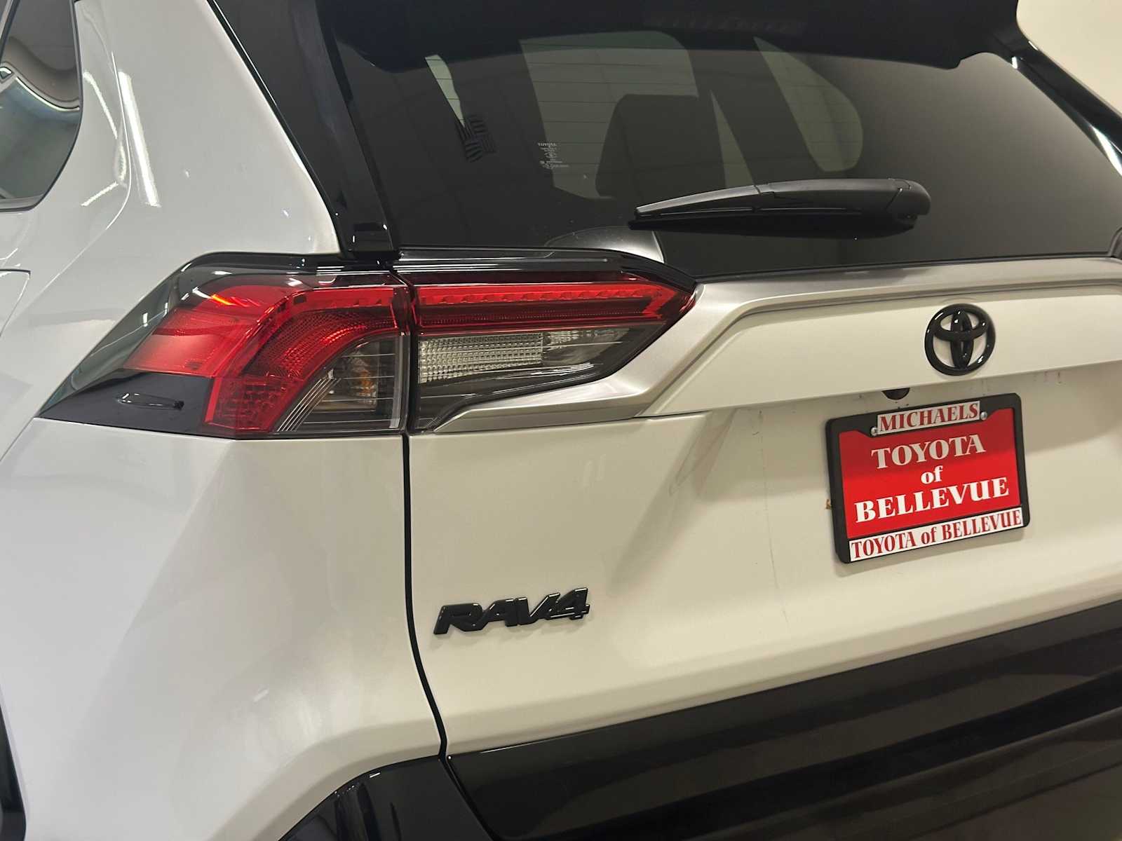 Thumbnail: 2025 Toyota RAV4 - 7