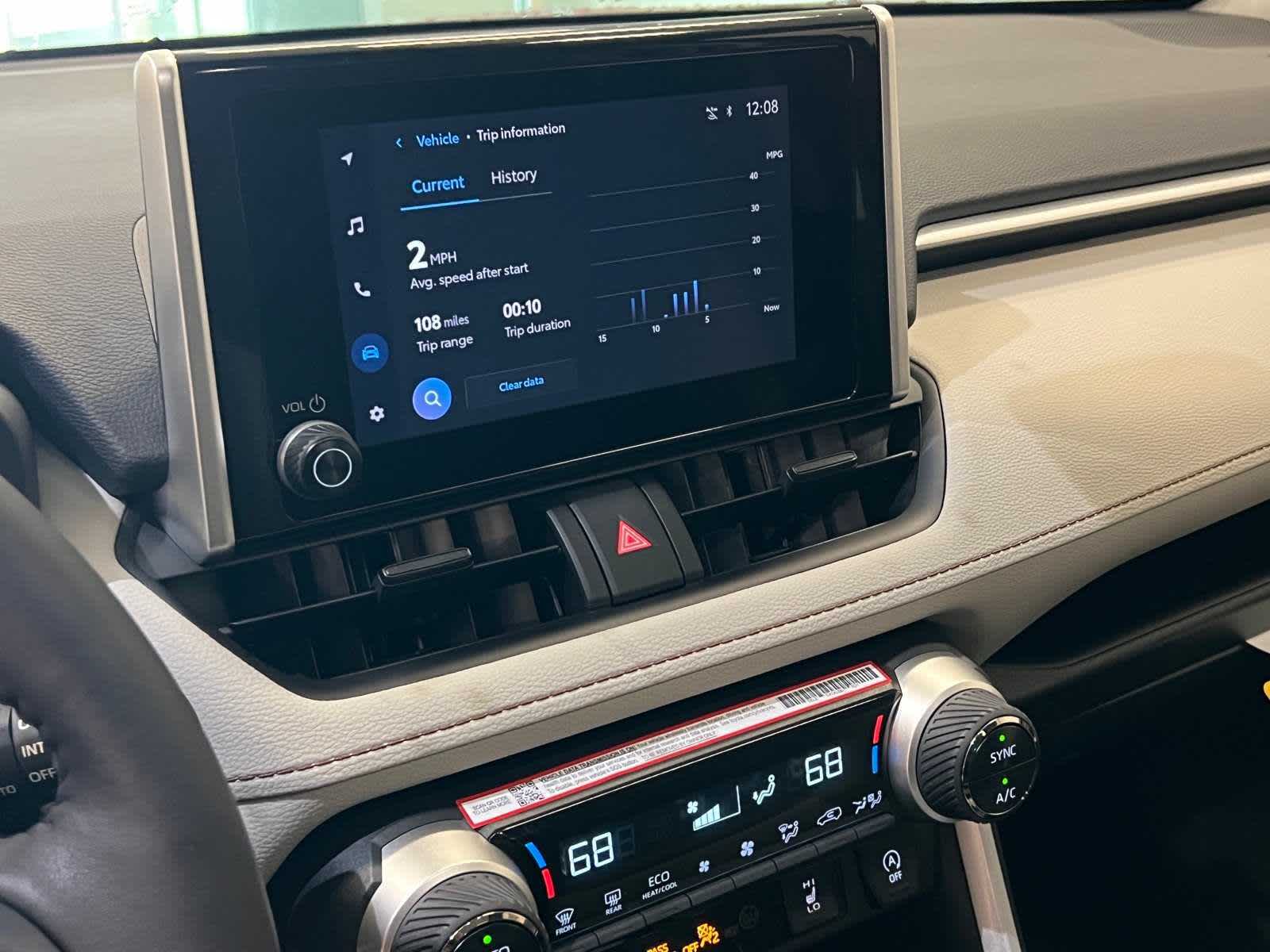 Thumbnail: 2025 Toyota RAV4 - 26