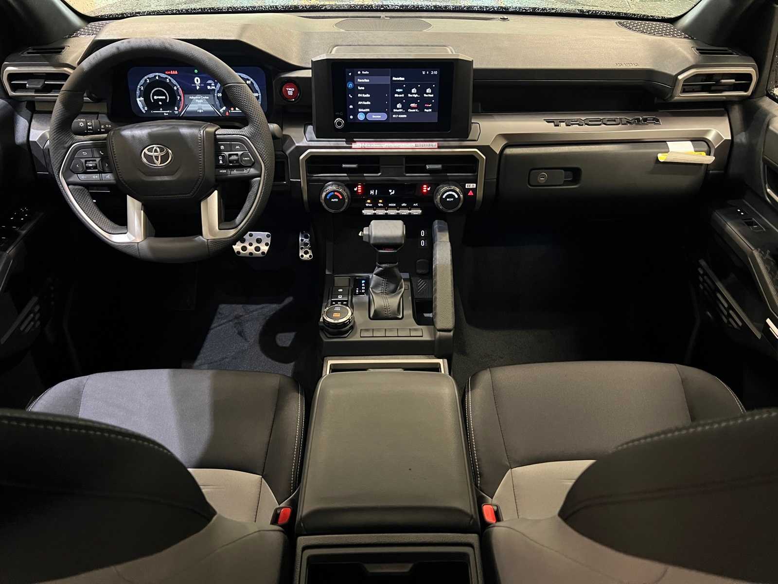 Thumbnail: 2025 Toyota Tacoma - 10