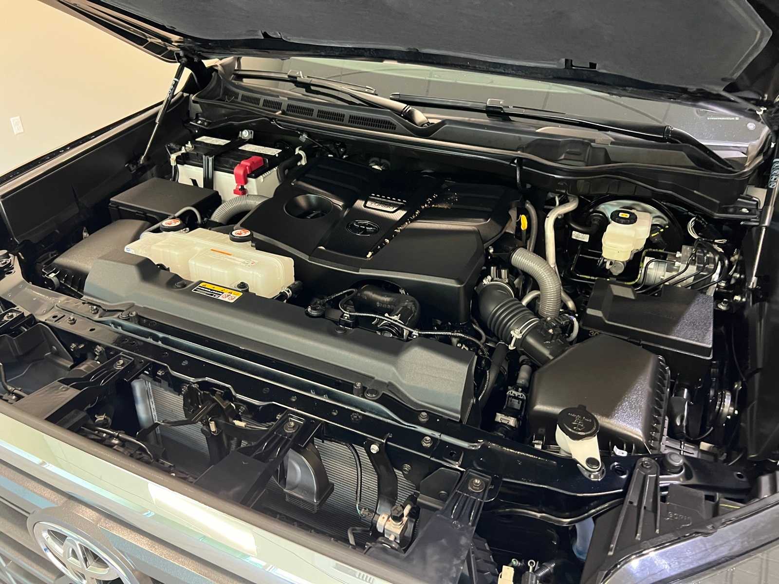 Thumbnail: 2024 Toyota Tundra - 9