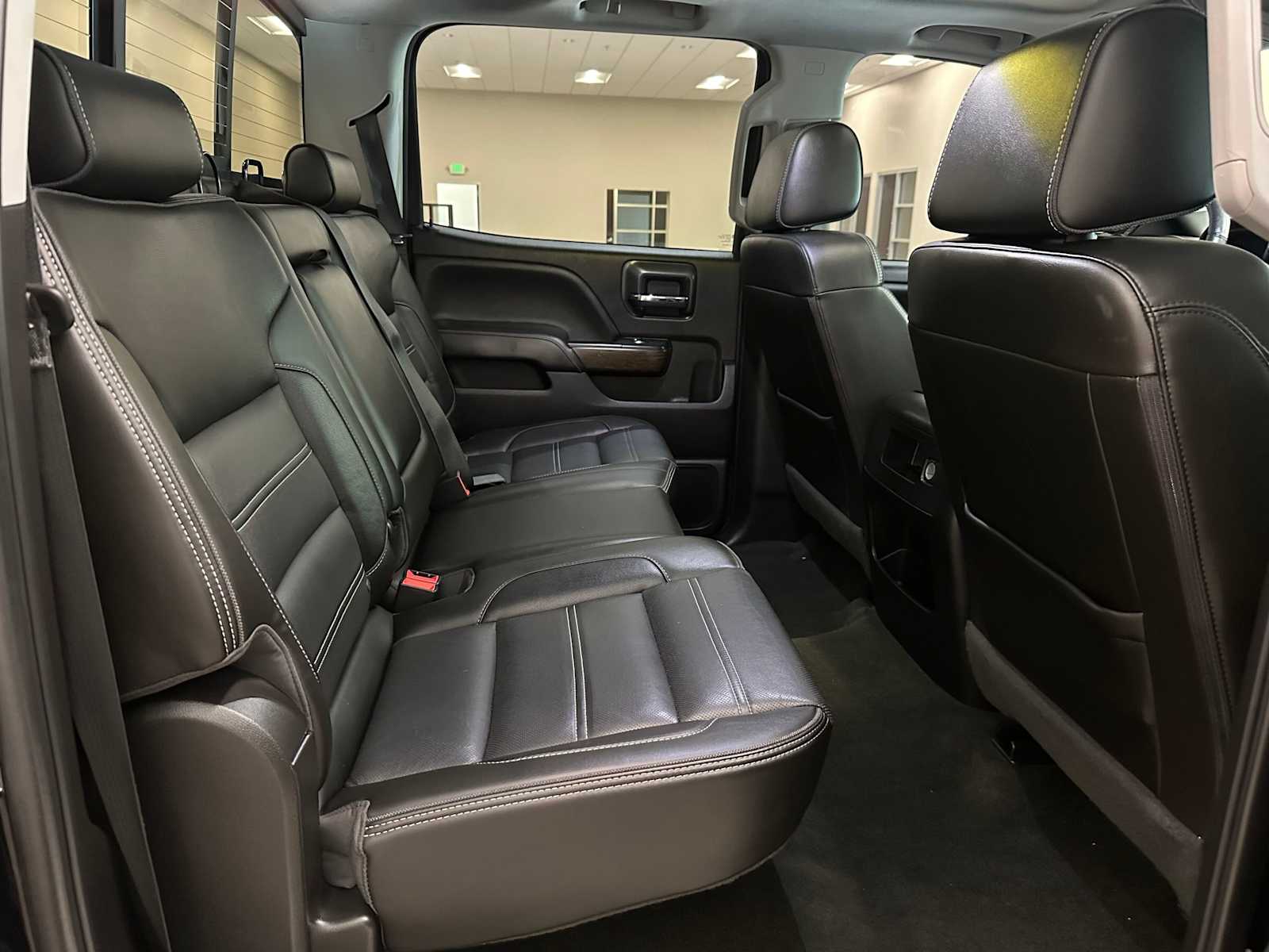 Thumbnail: 2018 GMC Sierra 3500 - 24