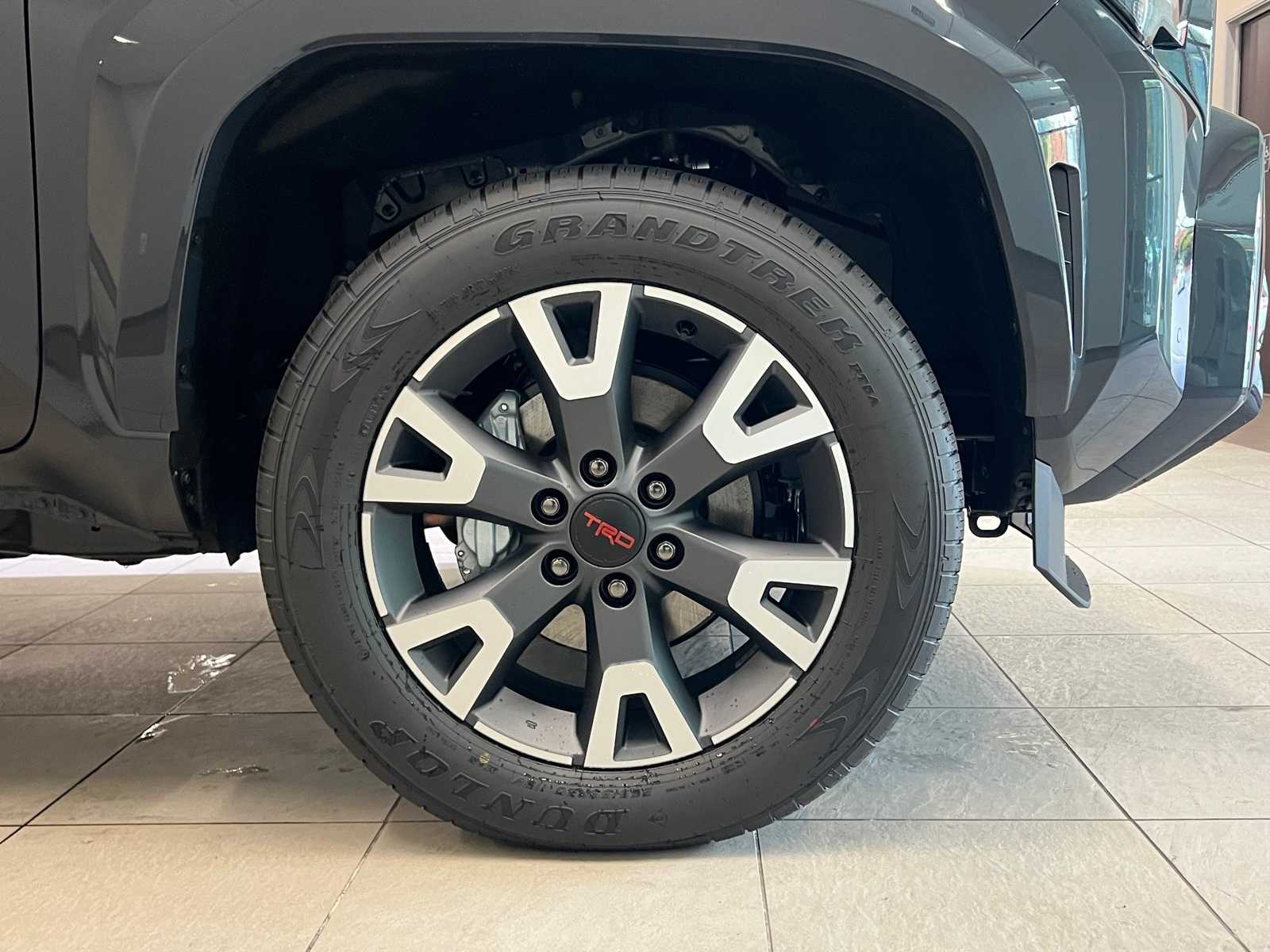 Thumbnail: 2025 Toyota 4Runner - 7