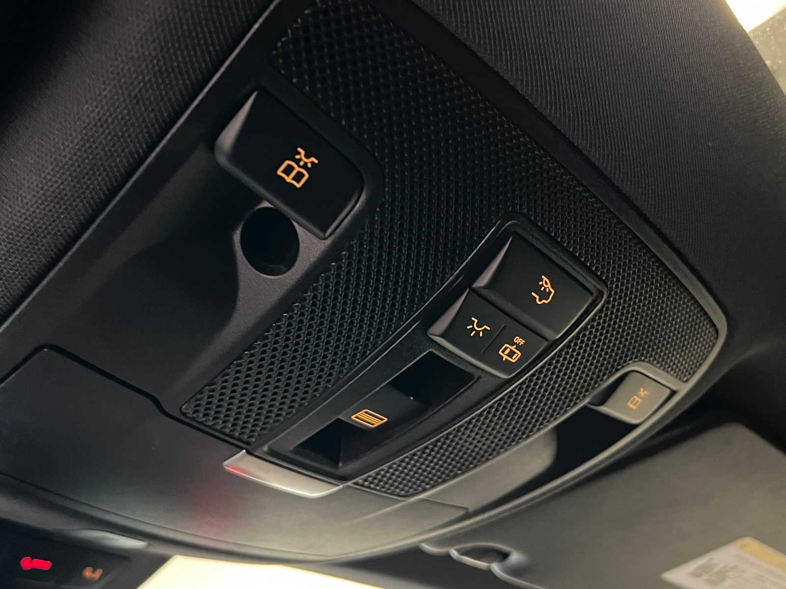 Thumbnail: 2019 Mercedes-Benz GLA - 27