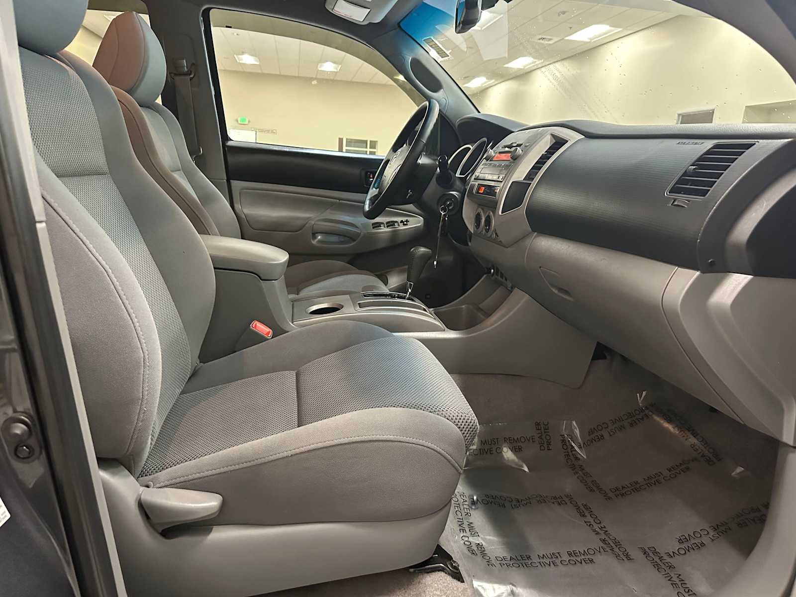 Thumbnail: 2009 Toyota Tacoma - 24