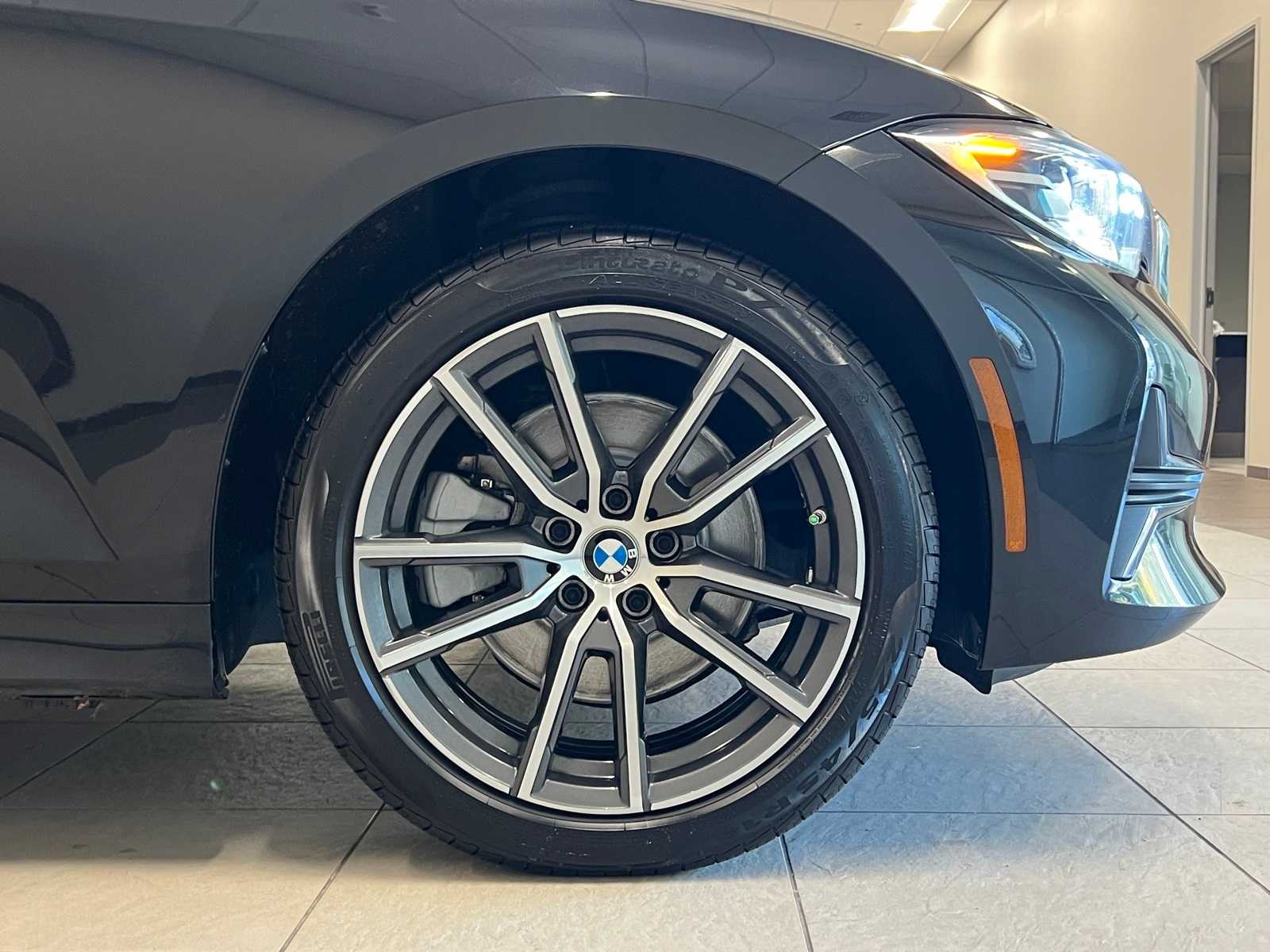 Thumbnail: 2022 BMW 3 Series - 7