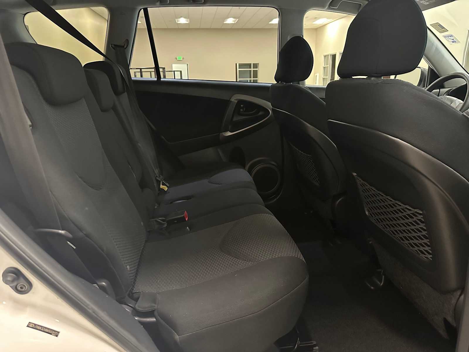 Thumbnail: 2006 Toyota RAV4 - 23