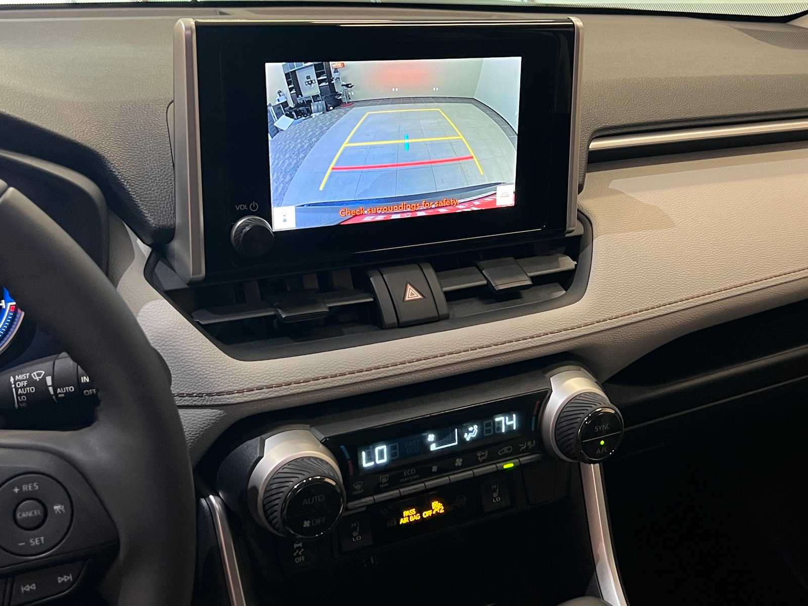 Thumbnail: 2025 Toyota RAV4 - 26