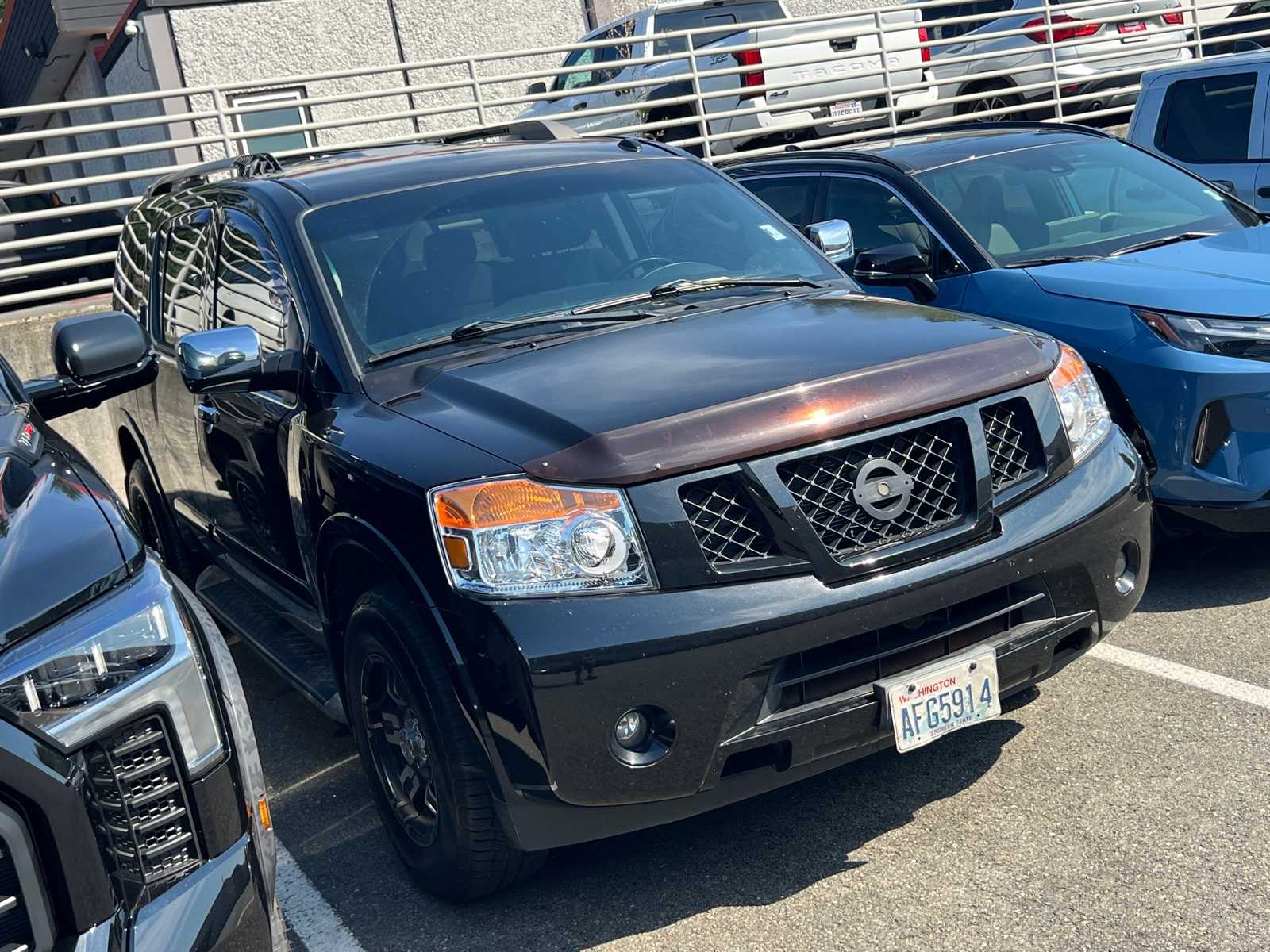 Thumbnail: 2011 Nissan Armada - 3
