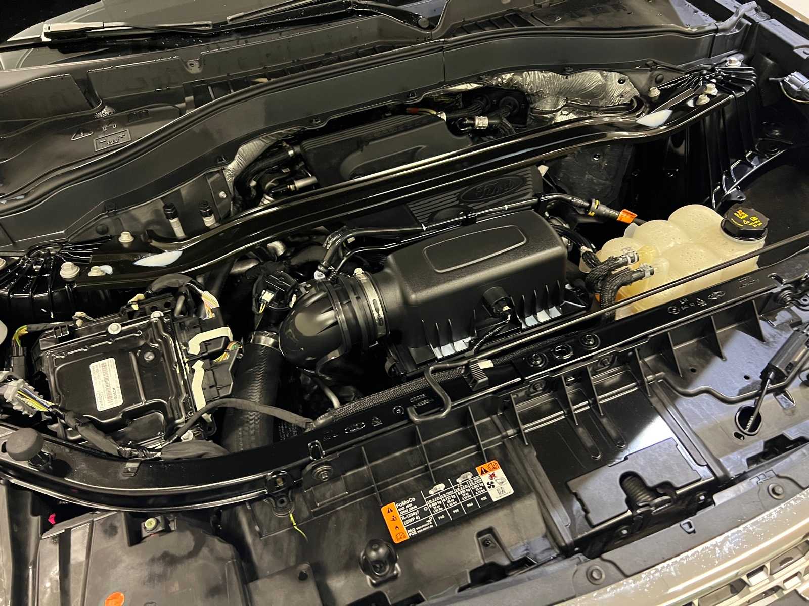 Thumbnail: 2020 Ford Explorer - 9