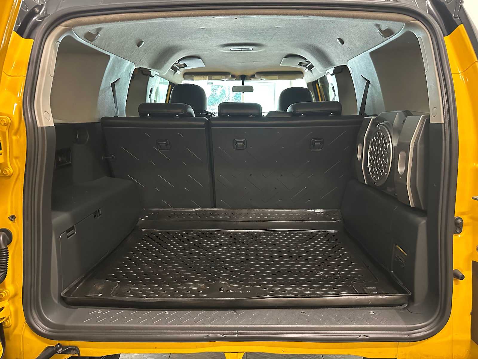 Thumbnail: 2008 Toyota FJ Cruiser - 28