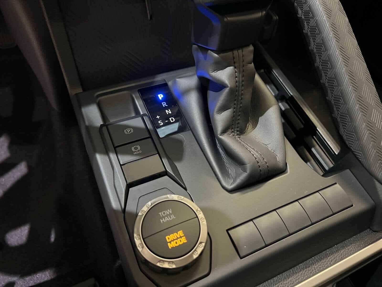 Thumbnail: 2025 Toyota 4Runner - 22