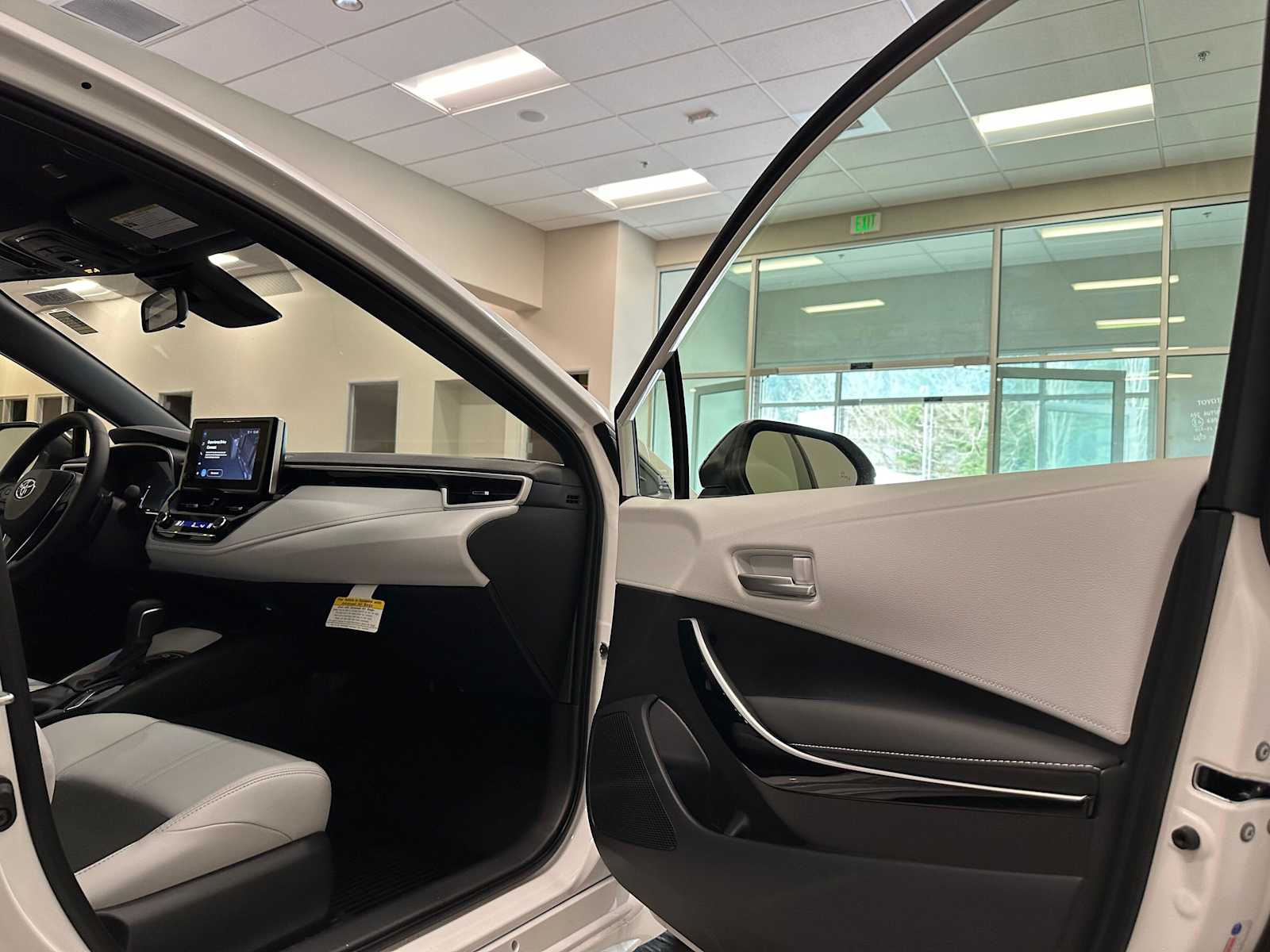 Thumbnail: 2026 Toyota Corolla - 28