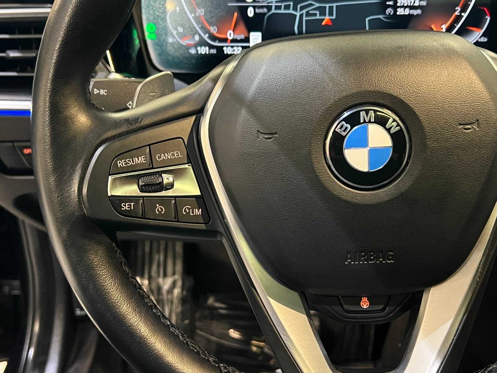 Thumbnail: 2022 BMW 3 Series - 22