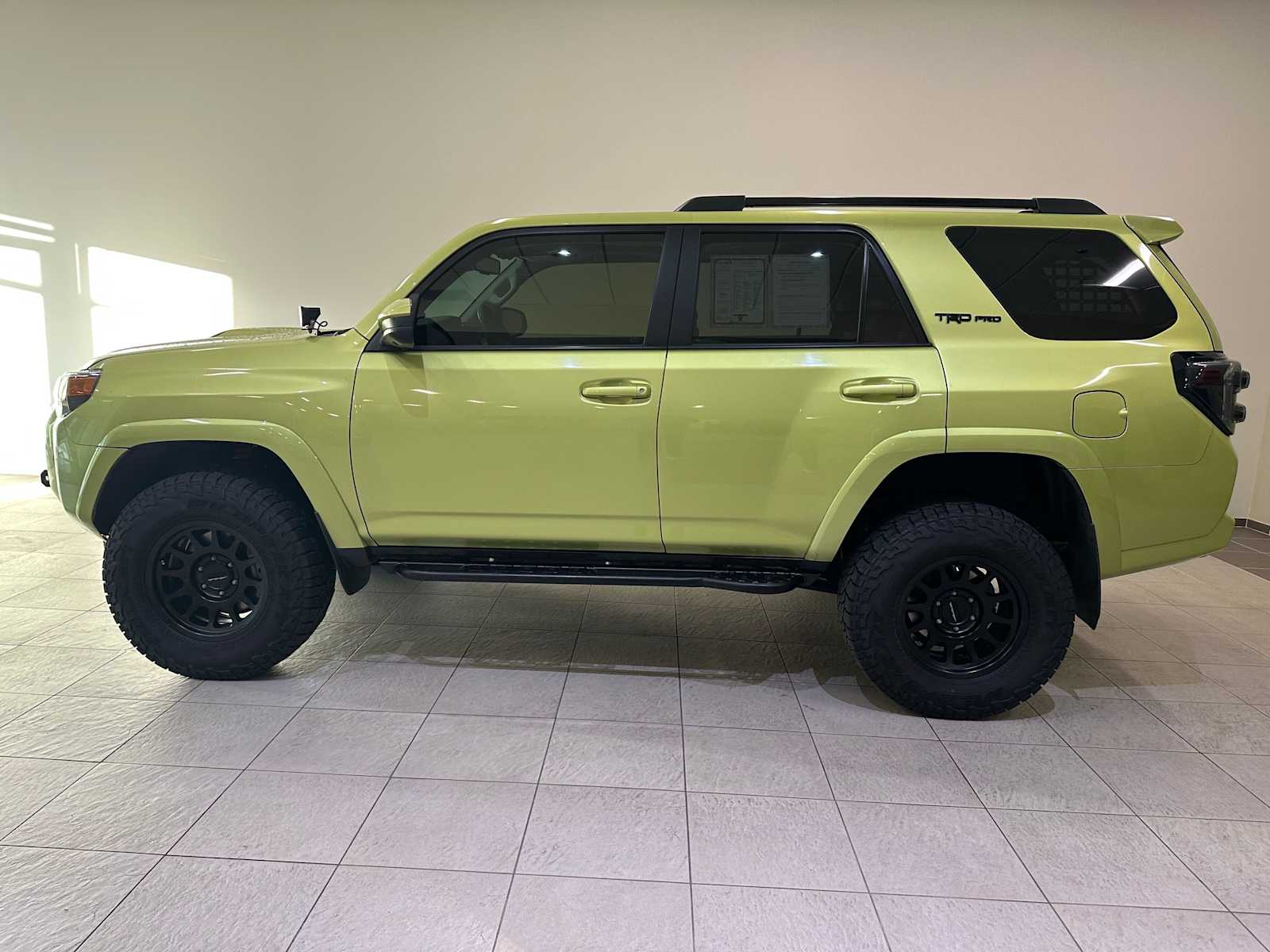 Thumbnail: 2022 Toyota 4Runner - 3